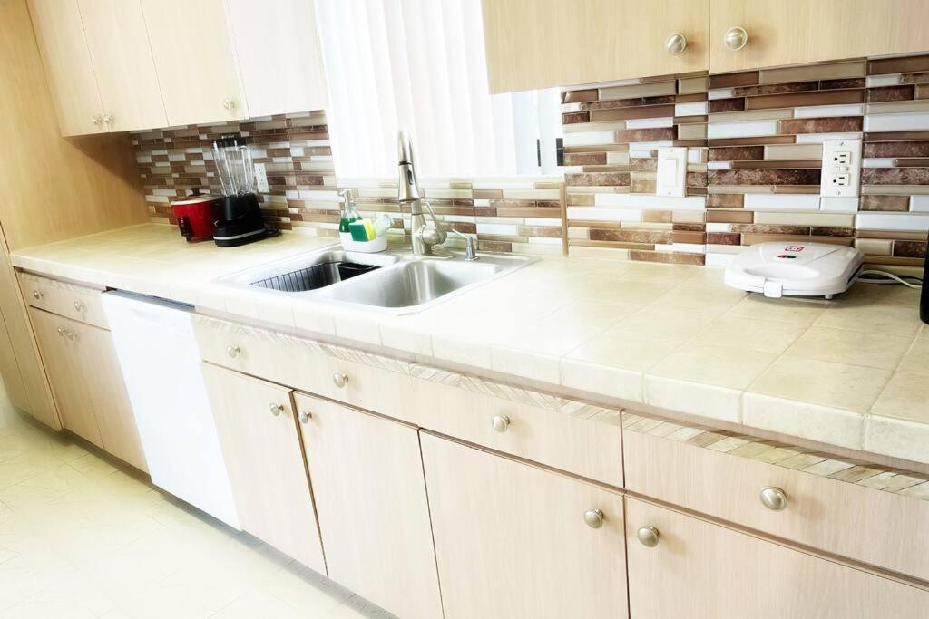 Amazing & Cozy Duplex Near Zoo Miami ! Villa Ngoại thất bức ảnh